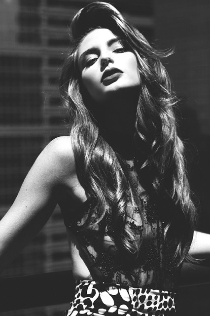 Our beautiful Emilie Kennedy is really coming into her own now and we are loving it !!! photo by - Michael Knight fotografia